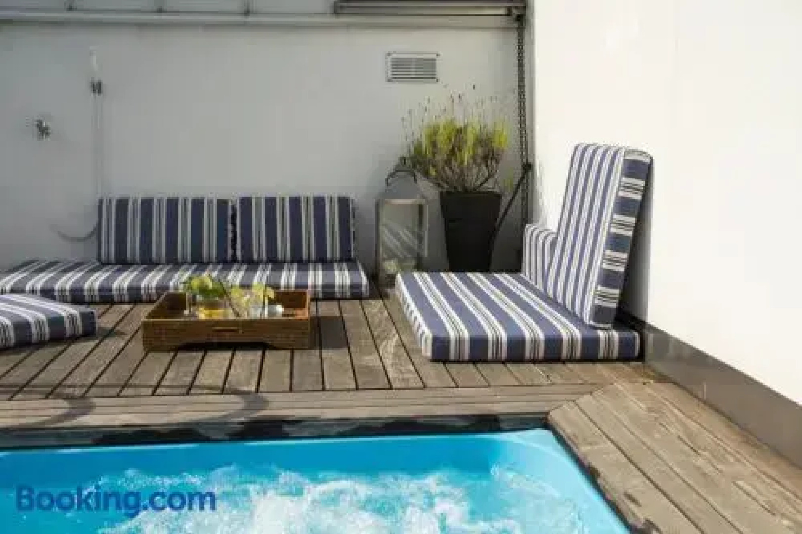 Pavi Apts Ljubljana - Private Rooftop Swimming pool