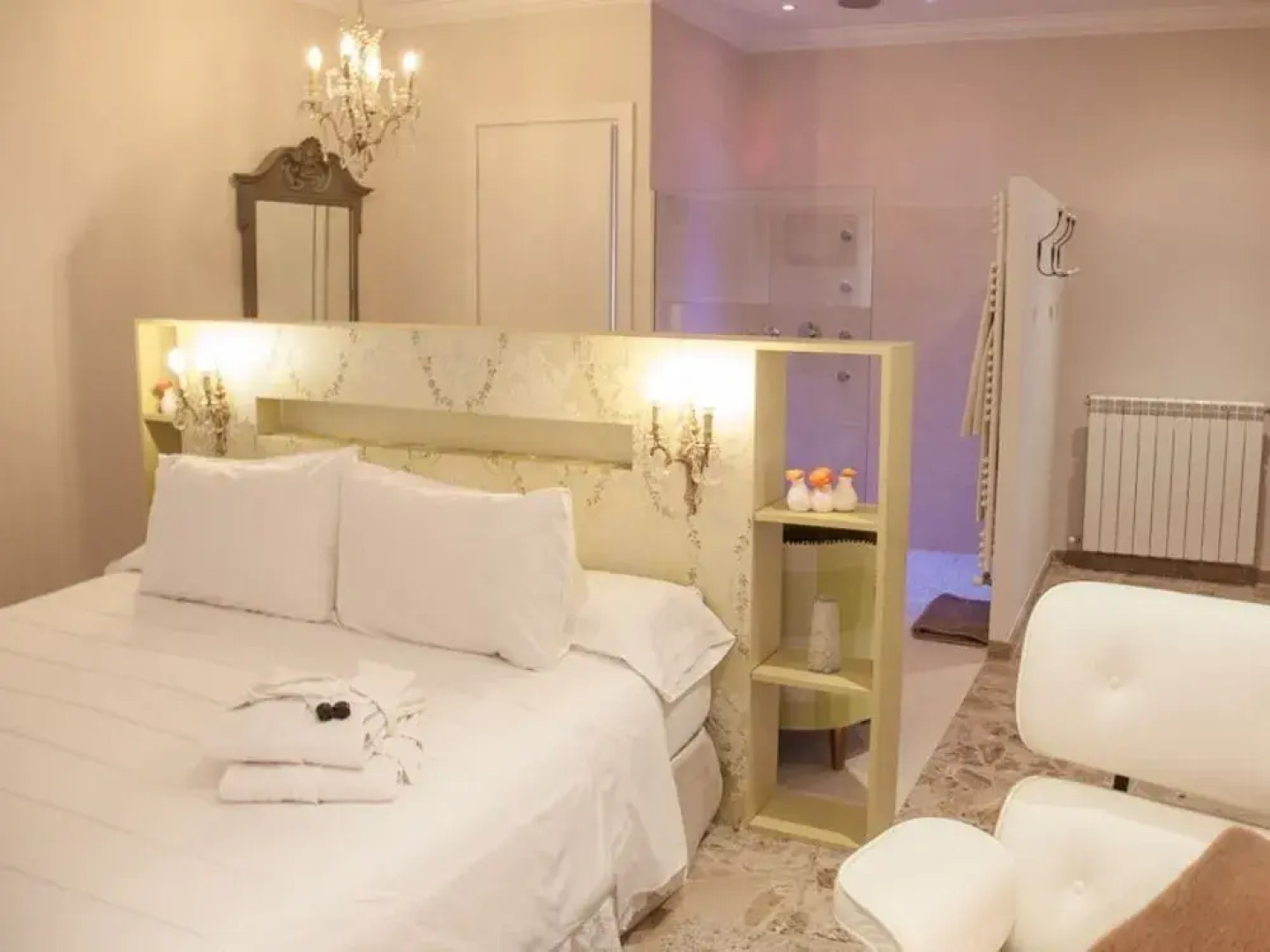 Montjuic Bed & Breakfast