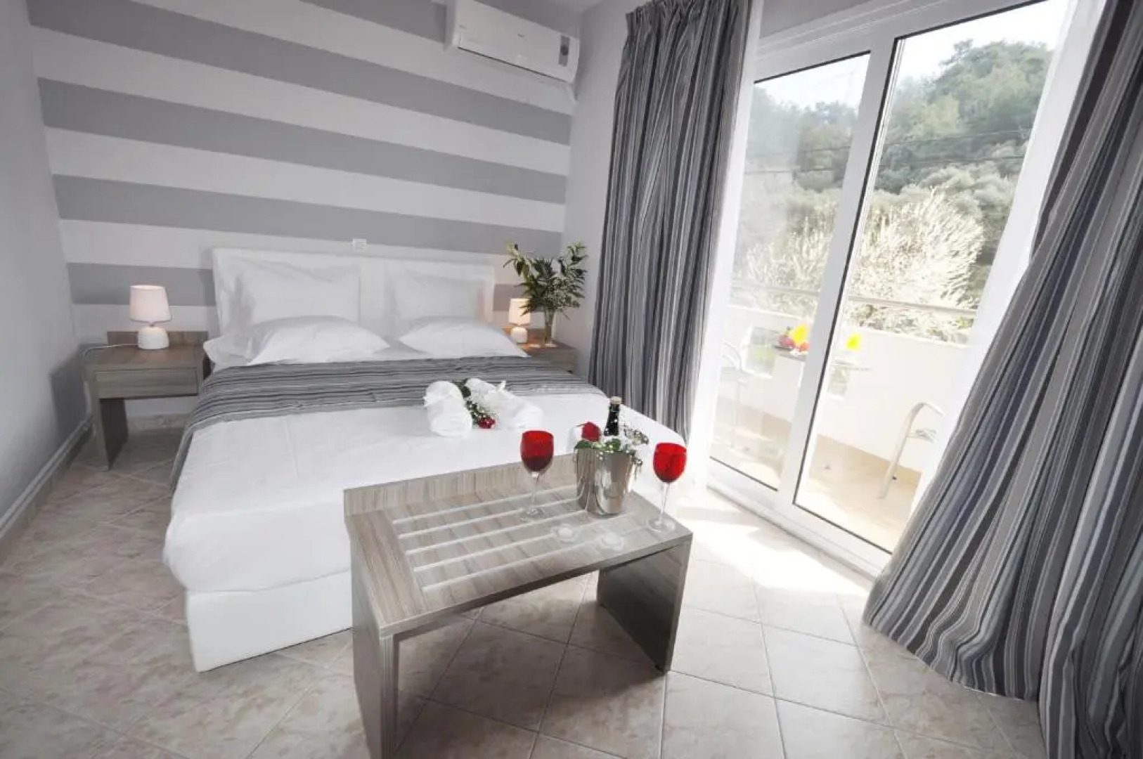 Green View Apartments