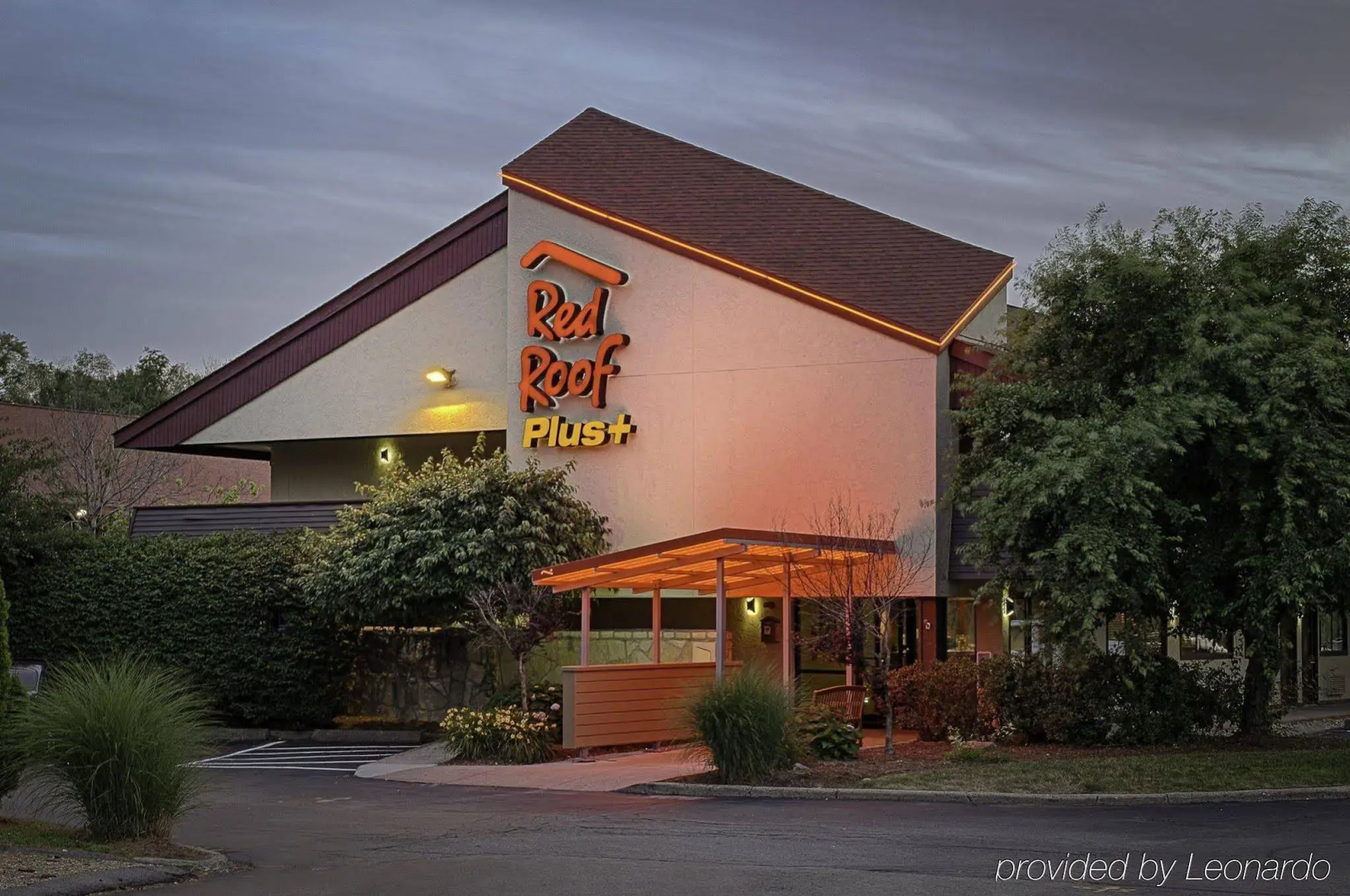 Red Roof Inn PLUS+ West Springfield
