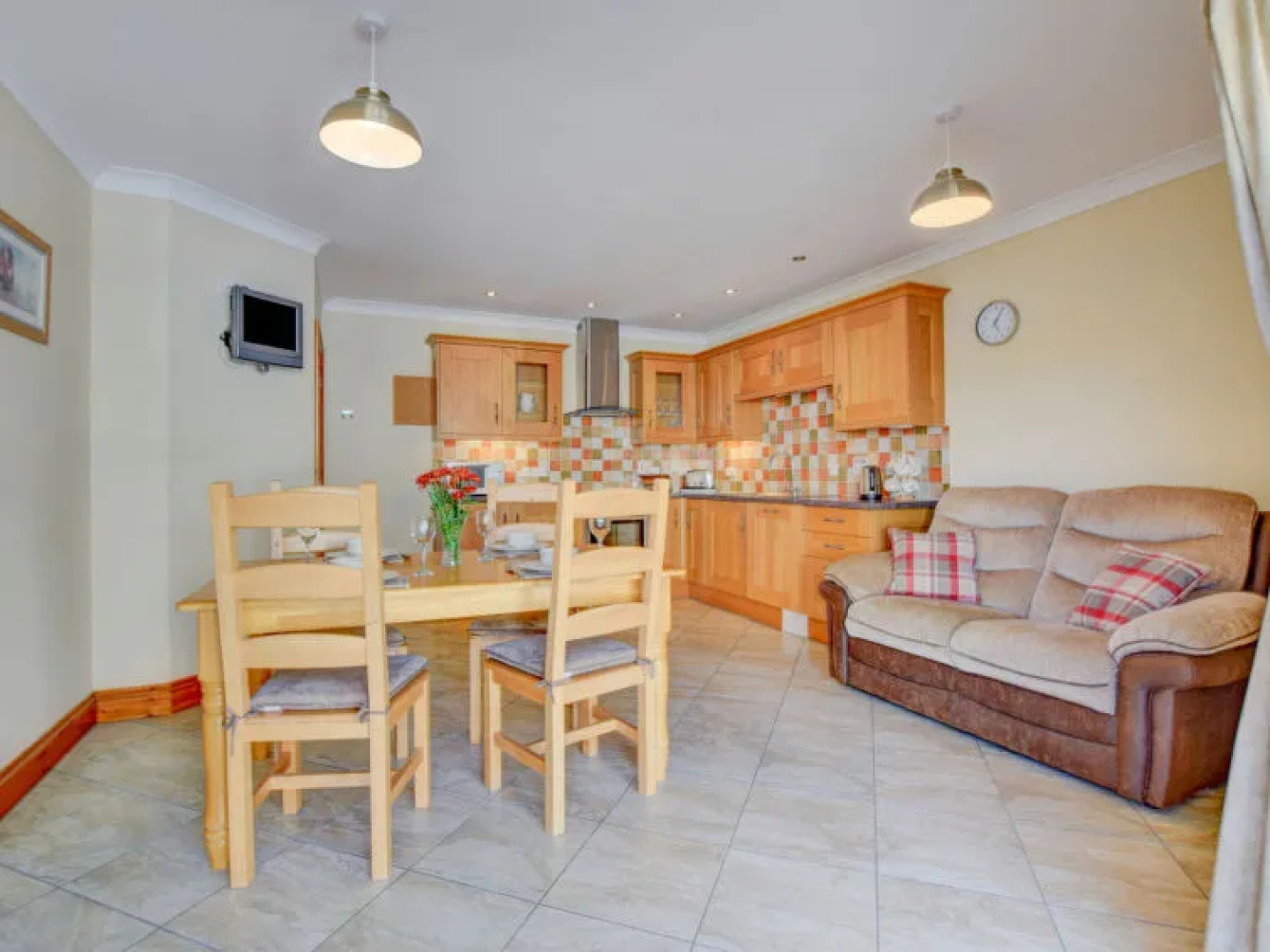 Holiday Home Bwthyn Cadair