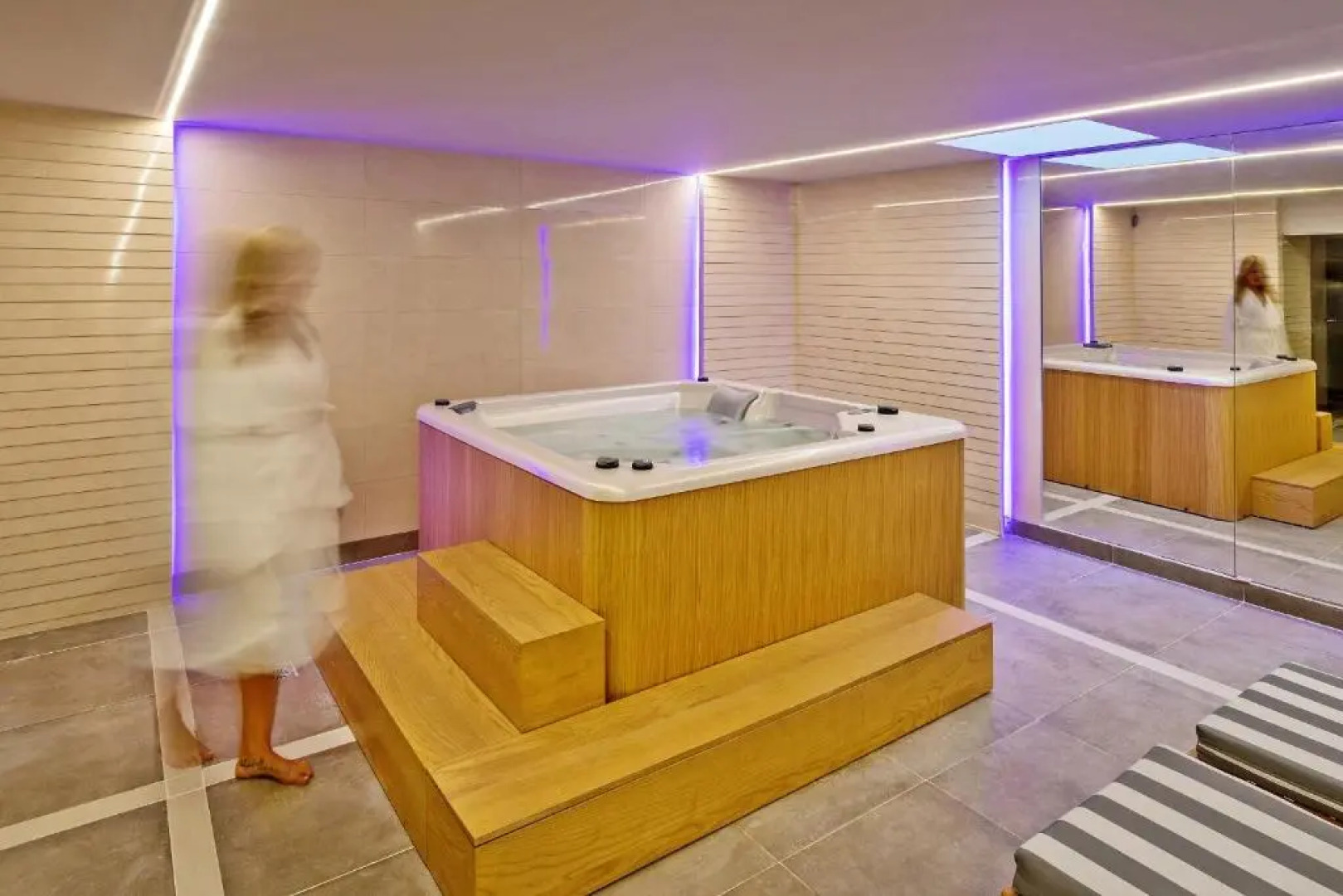 Swell Boutique Hotel