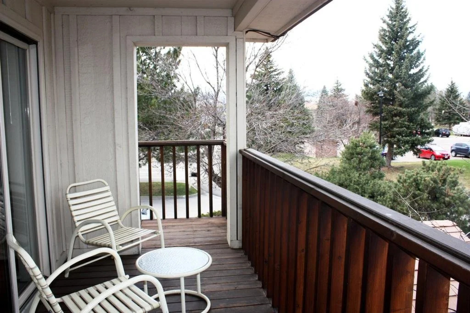 Lookout Inn GuestHouse and Suites