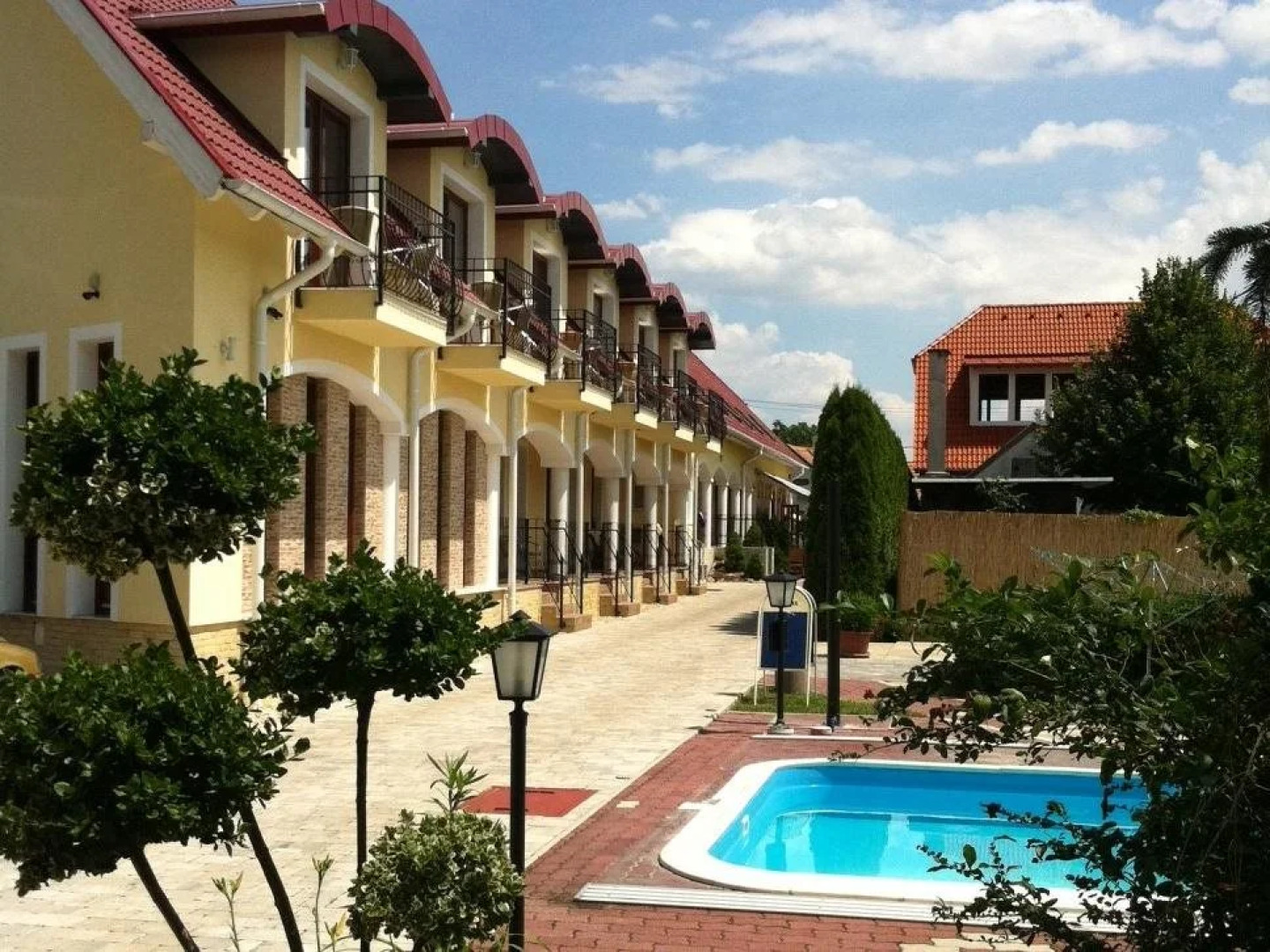 Bajor Panzio Aparthotel Restaurant - Adults Only