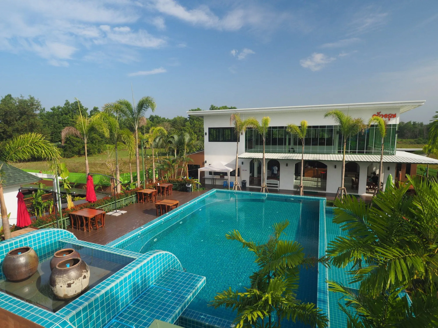 IP Plus Resort Chanthaburia - Halal Hotel