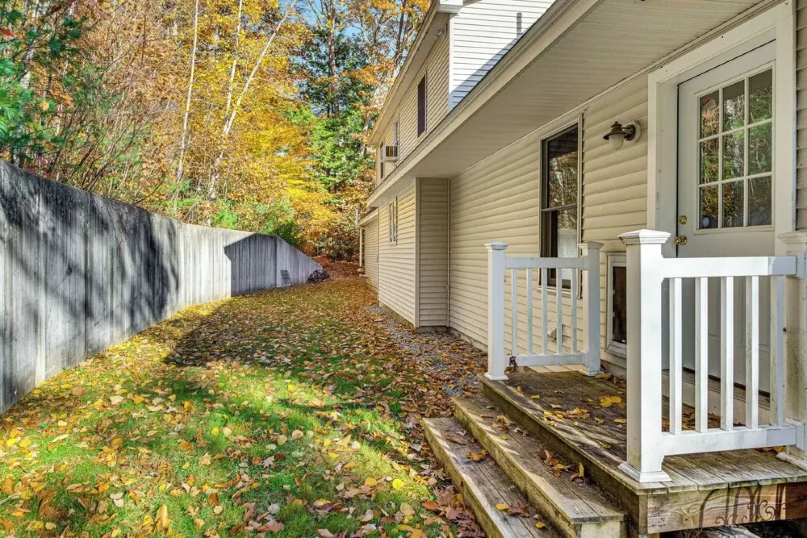 2 Mi to Winnipesaukee Shores: Gunstock Retreat