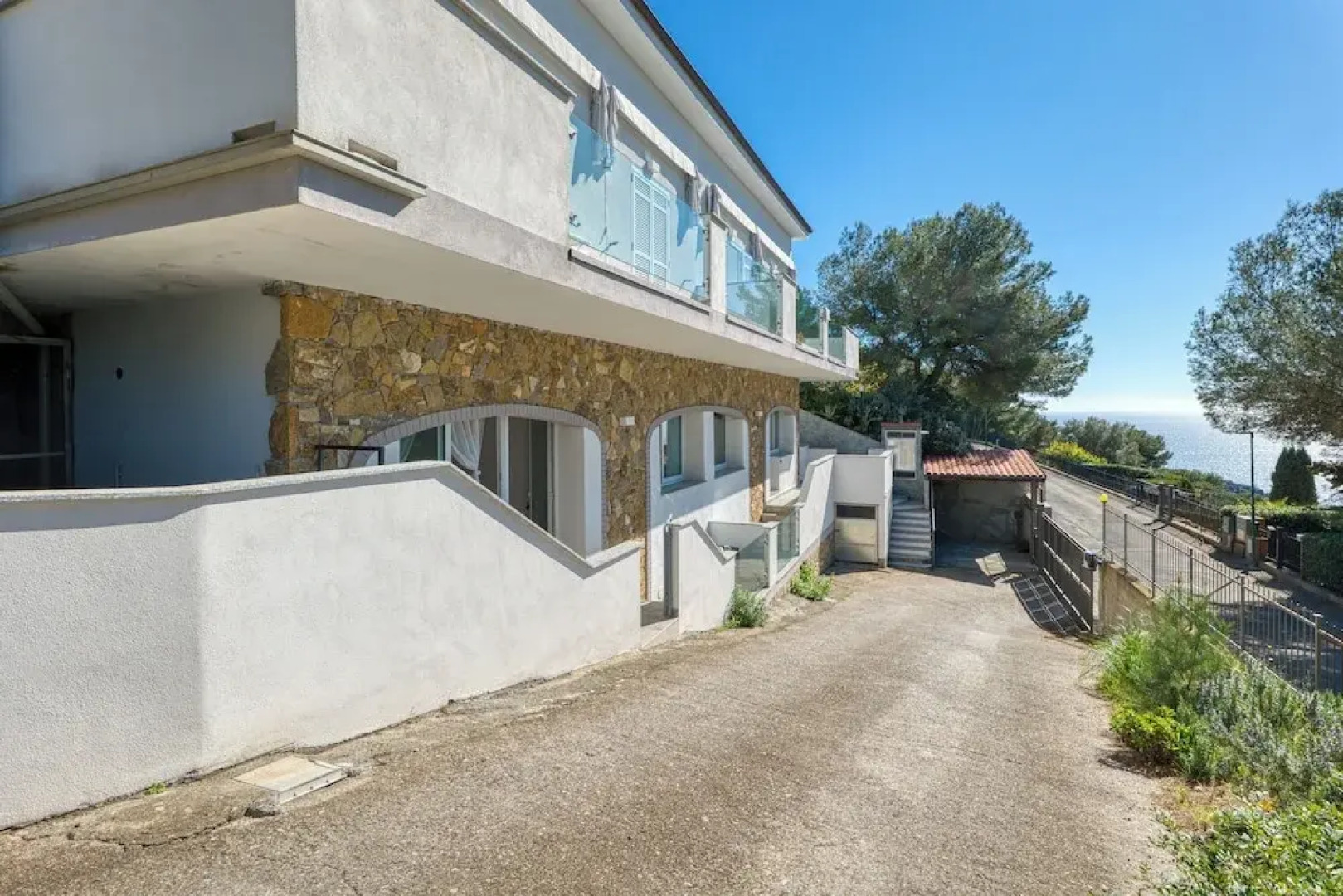 Miramare 2 LUX - Total Sea View