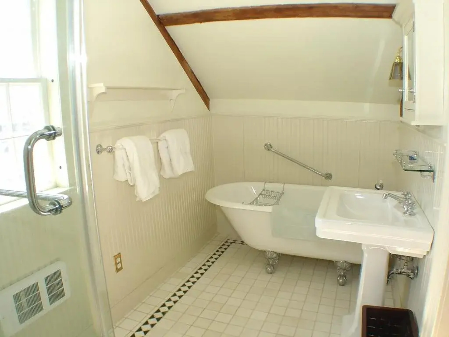 Windsor House of St Andrews BB