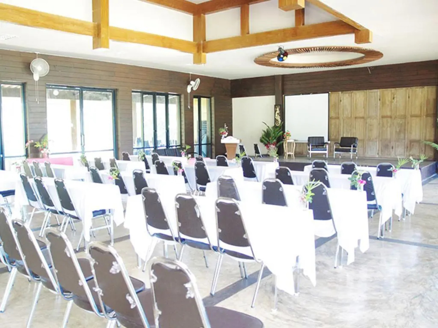 The Cinnamon Art Resort and Spa