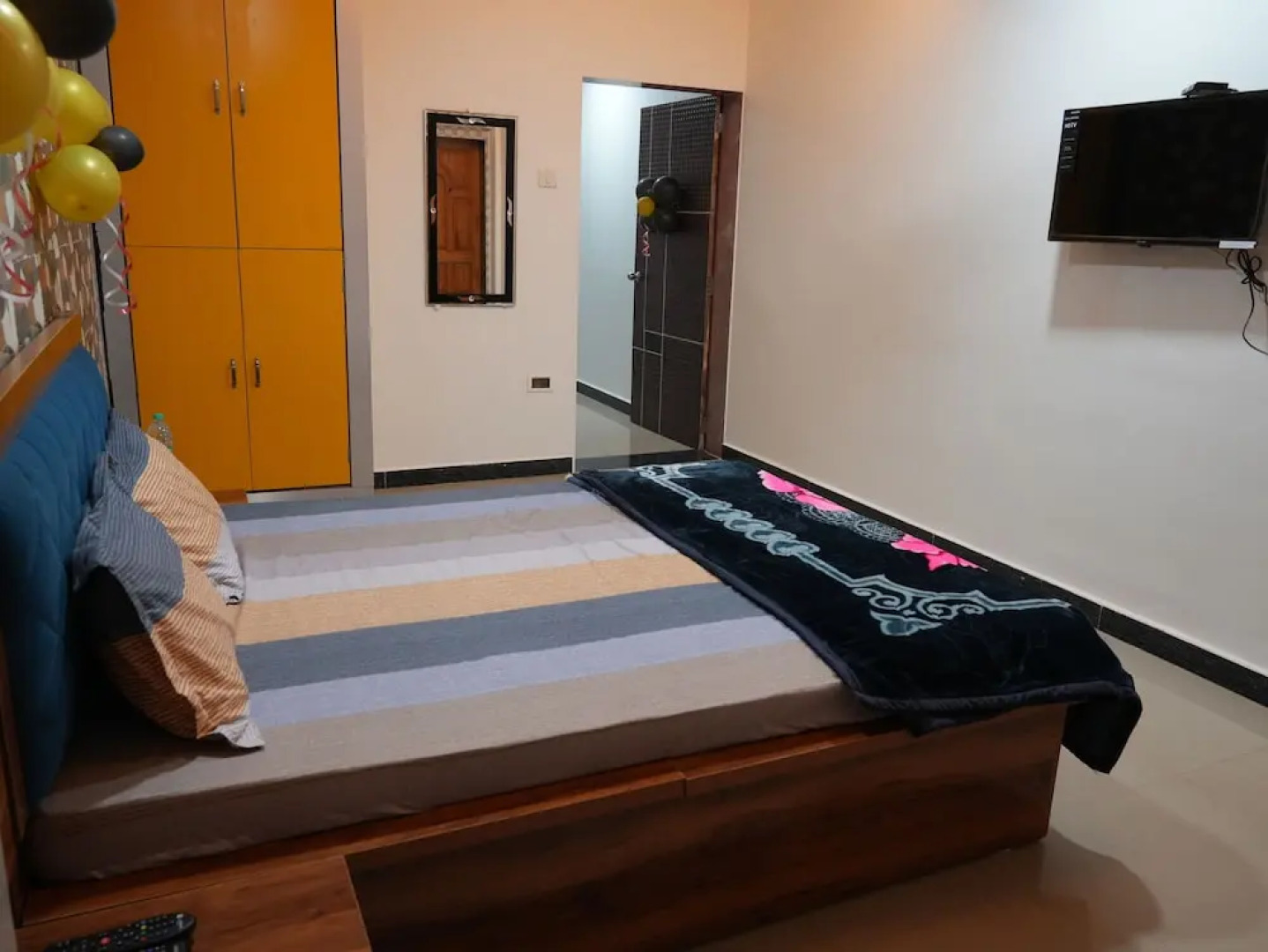 Hotel Nakshtra, Shrungartali