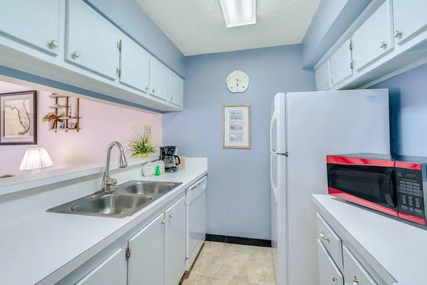 Madeira Beach Yacht Club 215f