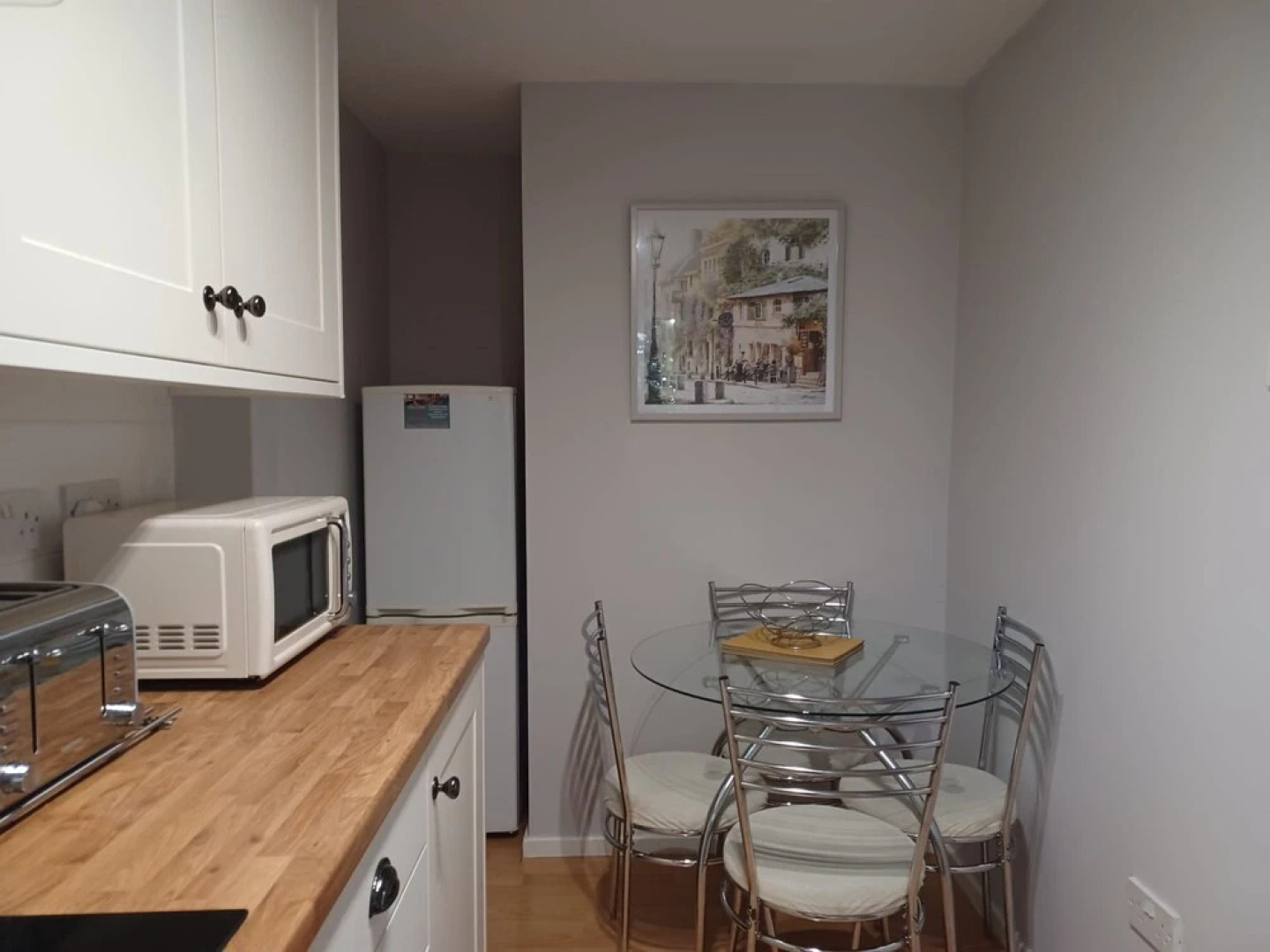 White Door Malt-Huku Kwetu (Dunstable)