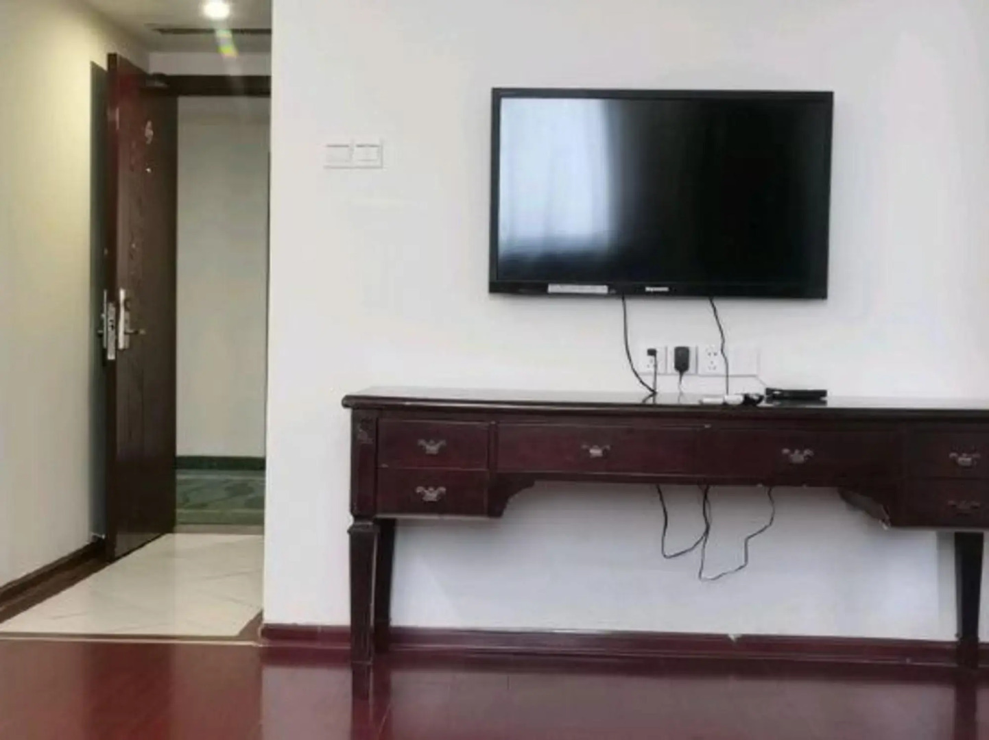 Jiahe Business Hotel