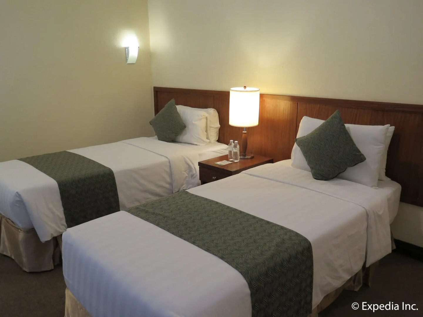 The Suites at Mount Malarayat