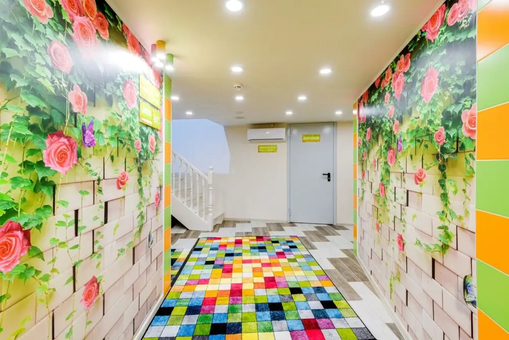 Отель «Краски Лета»