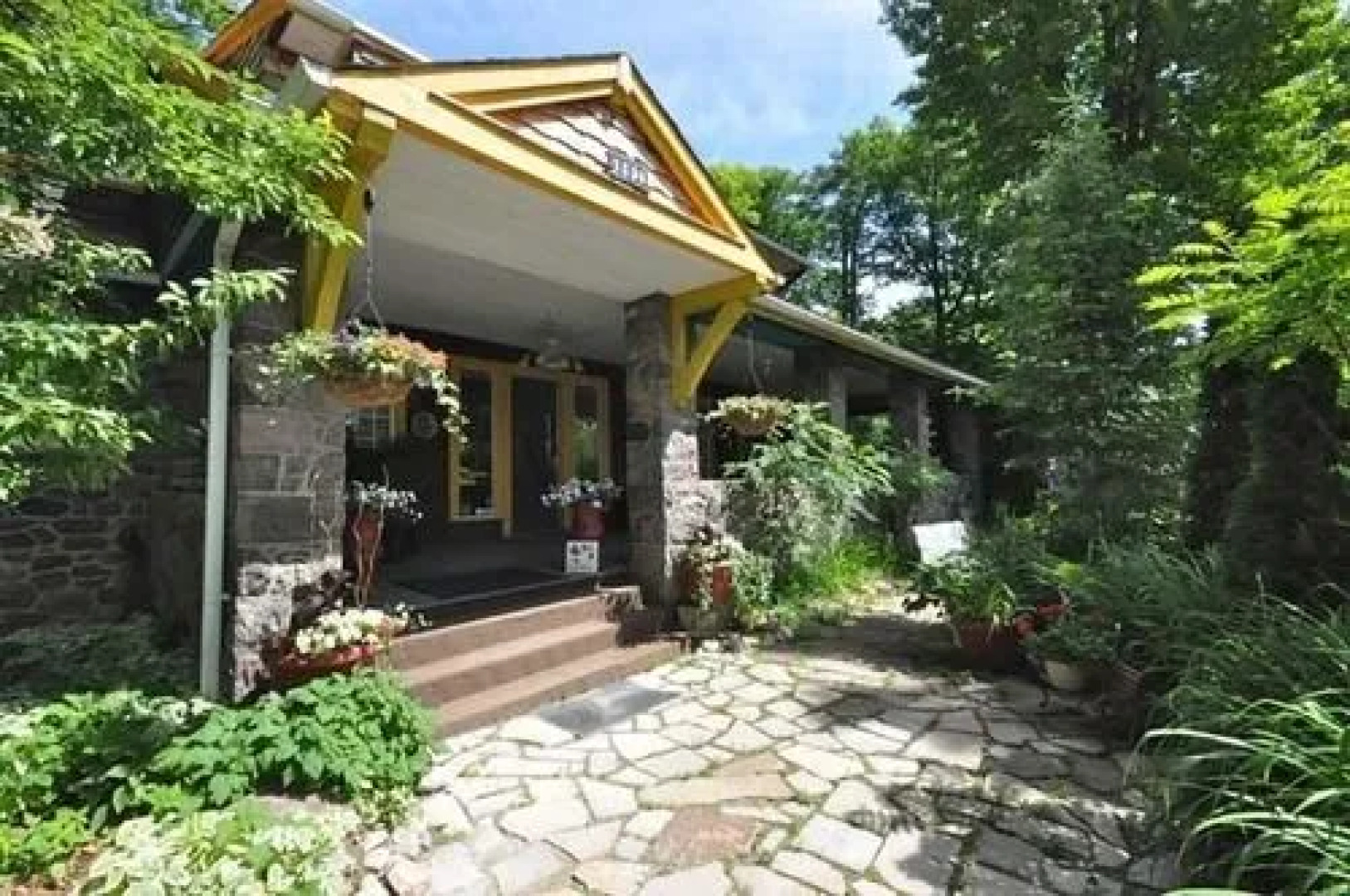 Whispering Pines B&B