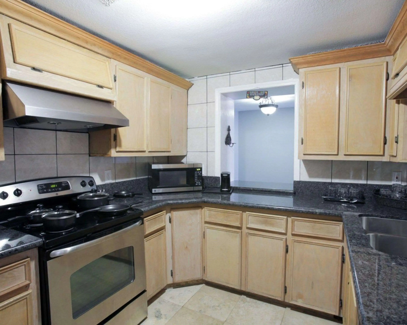 Rodeway Inn and Suites Austin