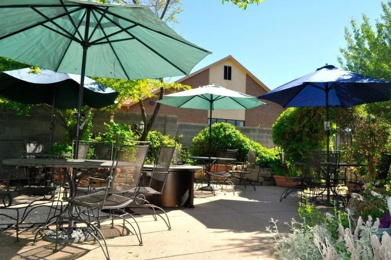 The Iron Gate Inn & Winery