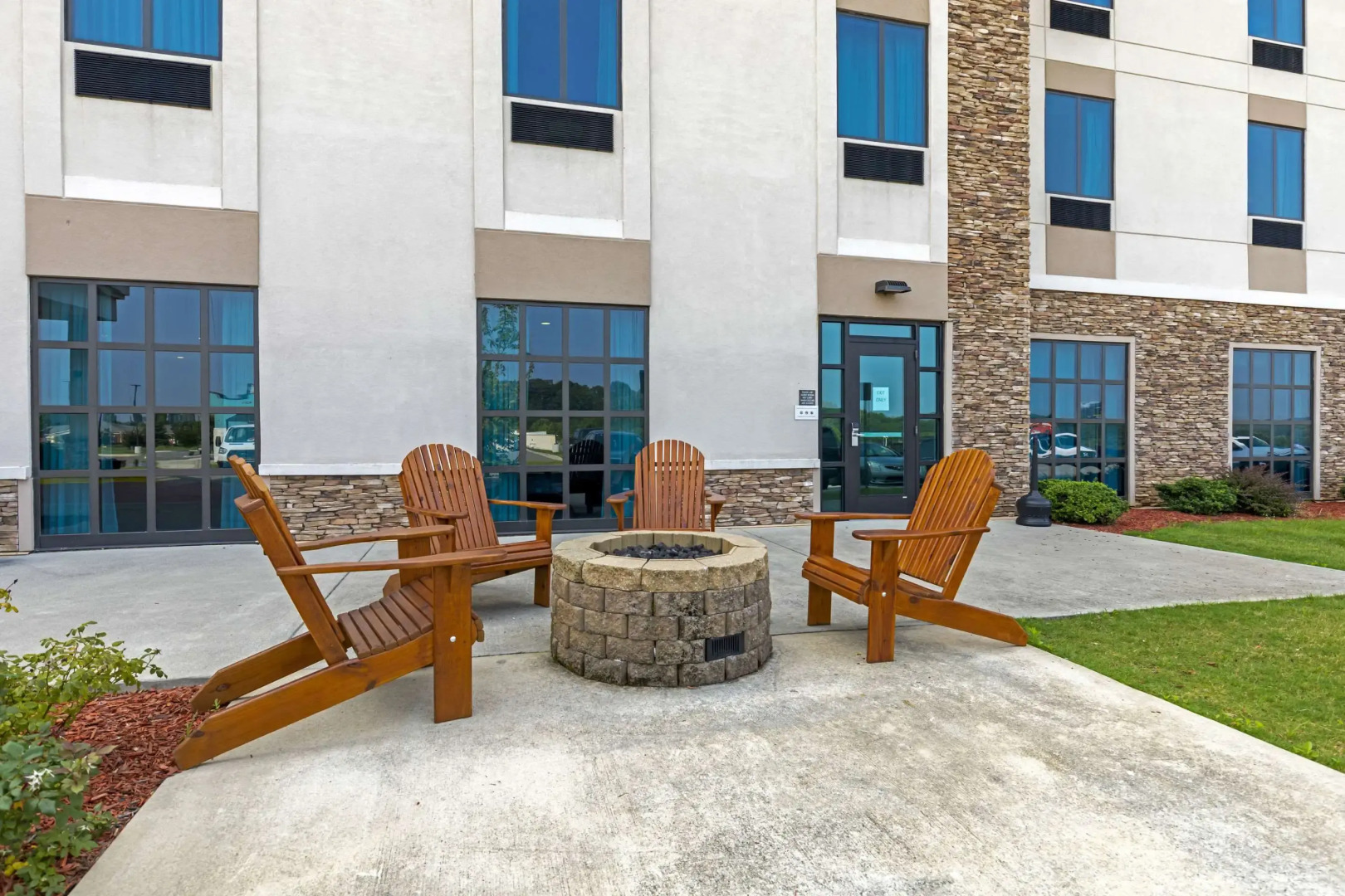 Comfort Inn & Suites