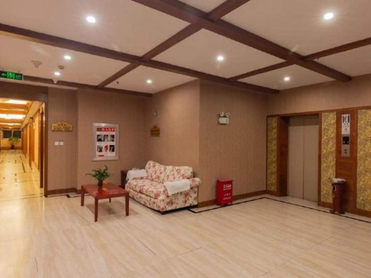 Golden Phoenix Hotel