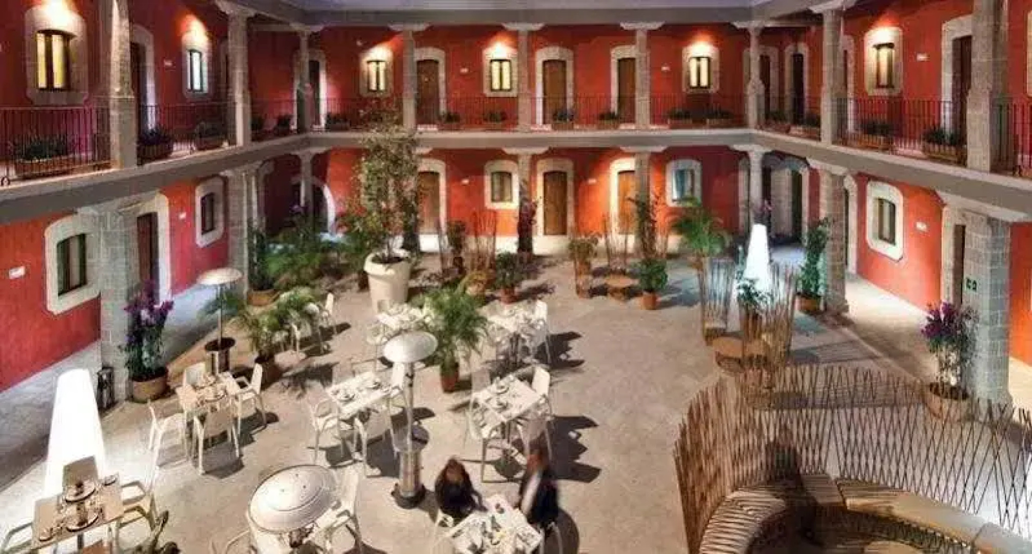 Boutique Hotel de Cortes