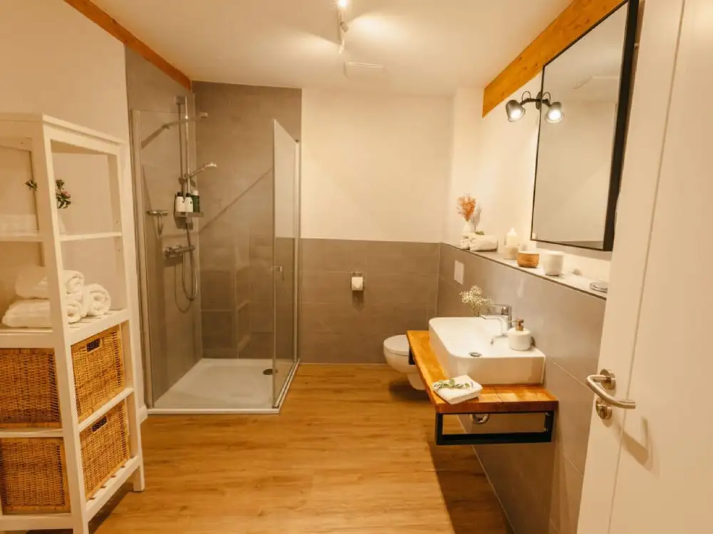 Frunn Stuuv Comfortable Holiday Residence