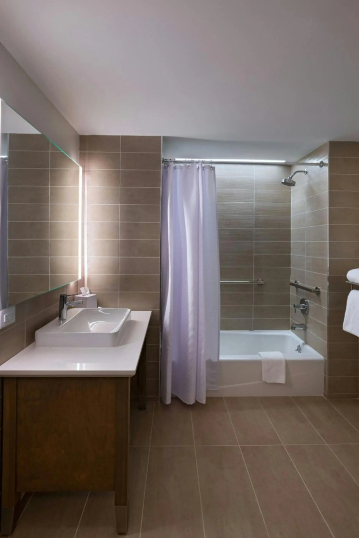 Element Spring Valley