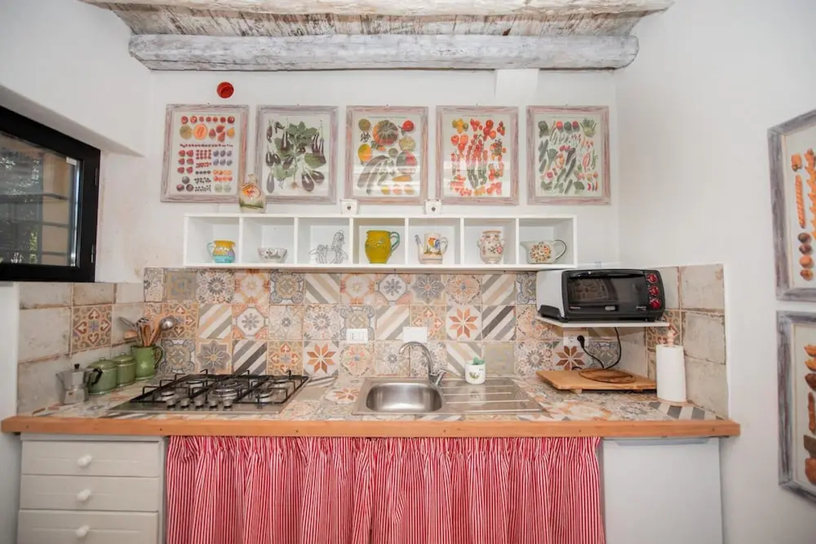 Enchanting Family Country House Near Rome