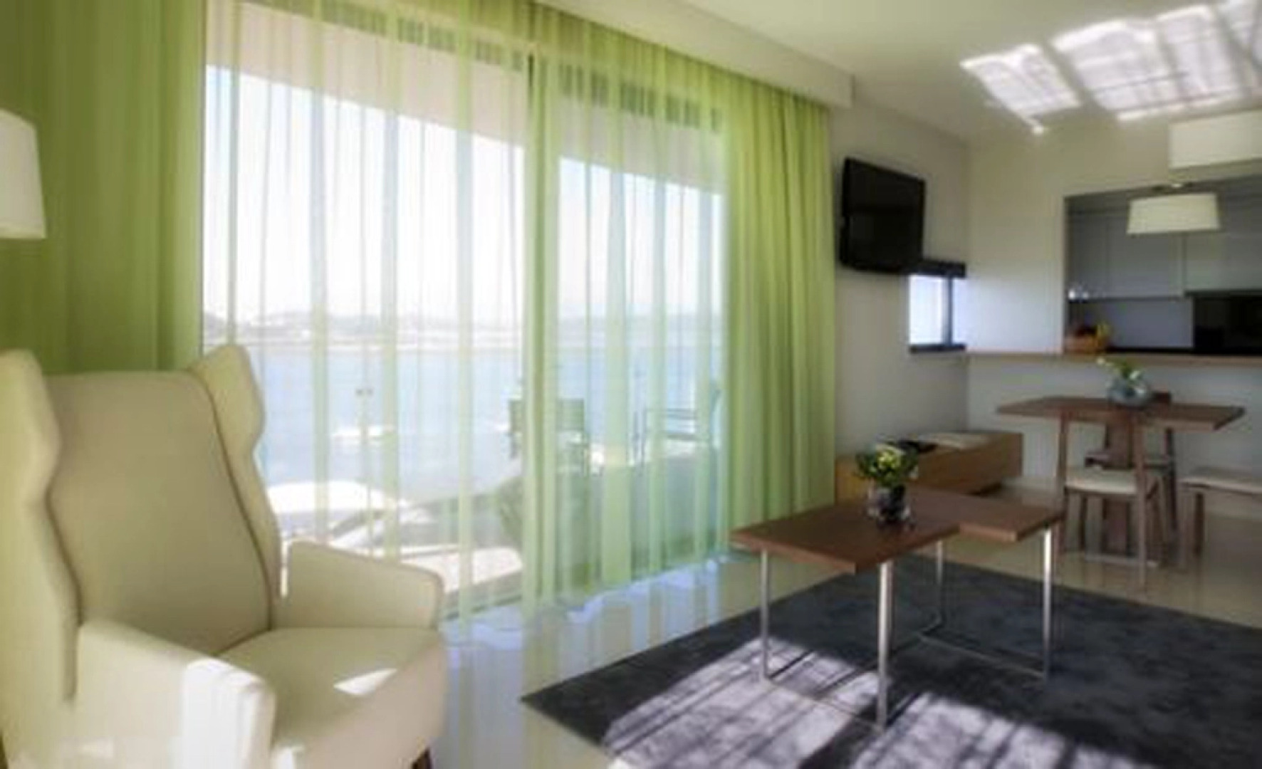 Água Hotels Riverside