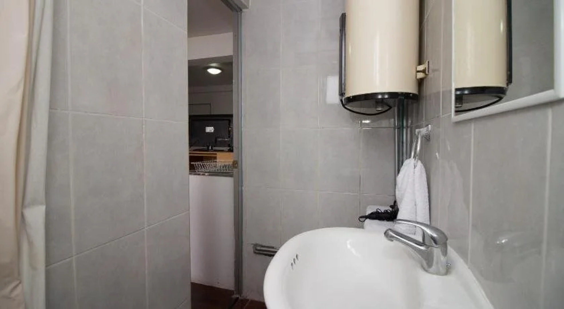 JMJ Departamentos Amoblados Ocarrol