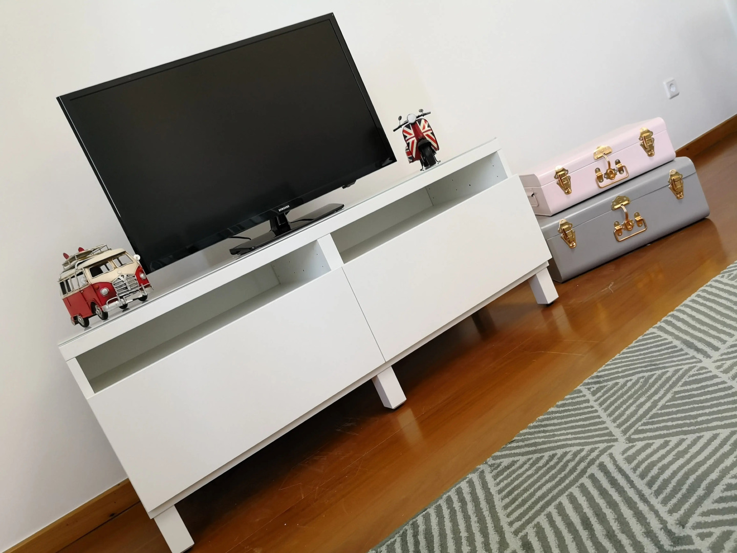 Travellers Pearl by Story Tellers