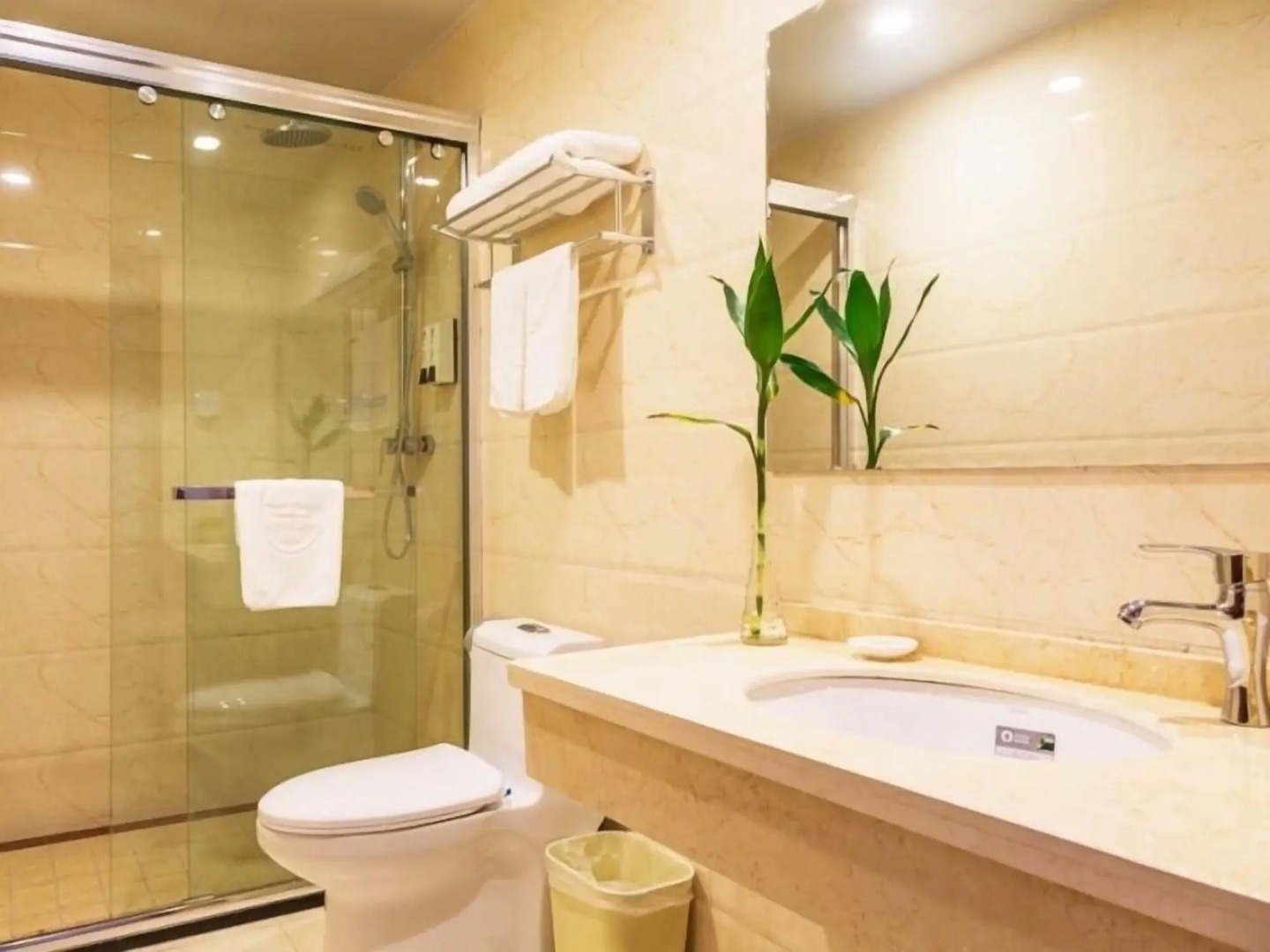 GreenTree Inn Wuxi Jiangyin Huashi Avenue Huaxi Village Hotel