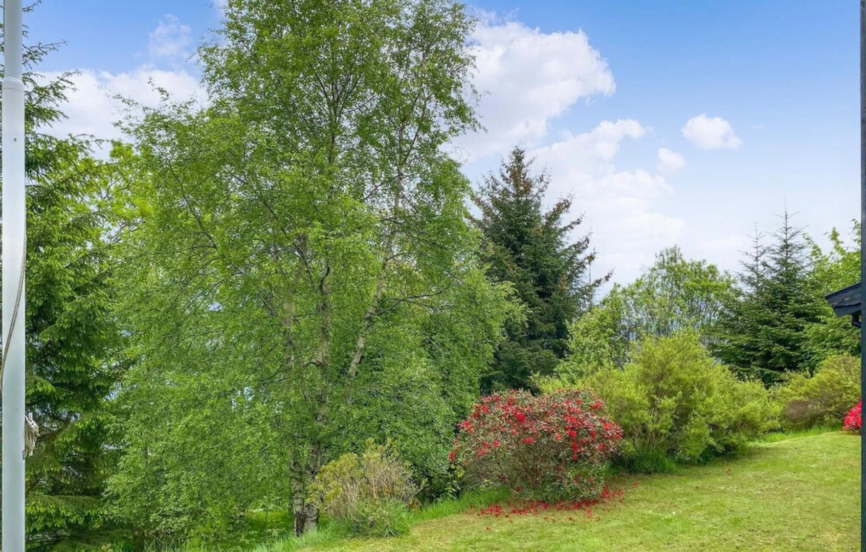 Awesome Home in Leikanger With 3 Bedrooms