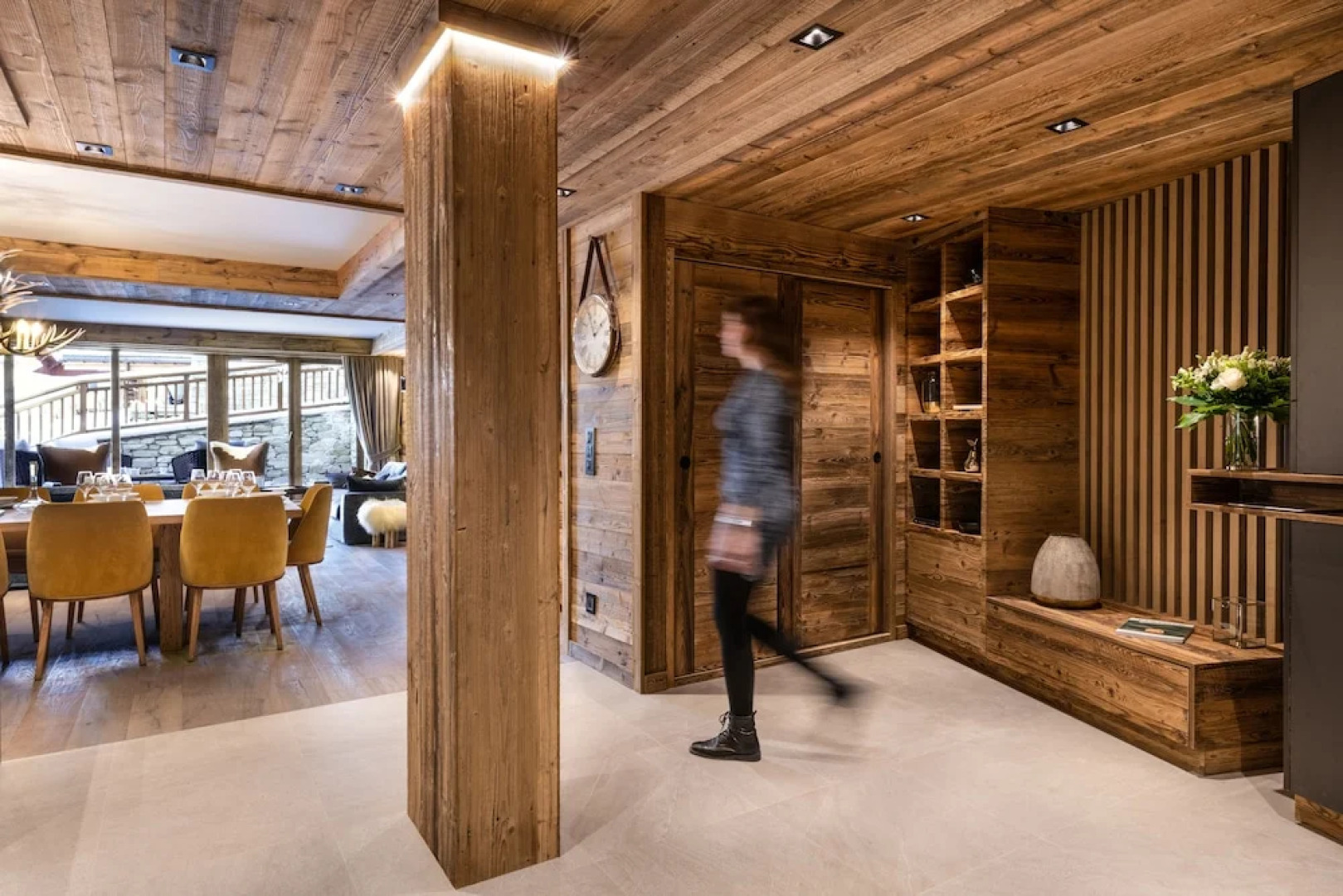 Alaska Lodge by Alpine resorts