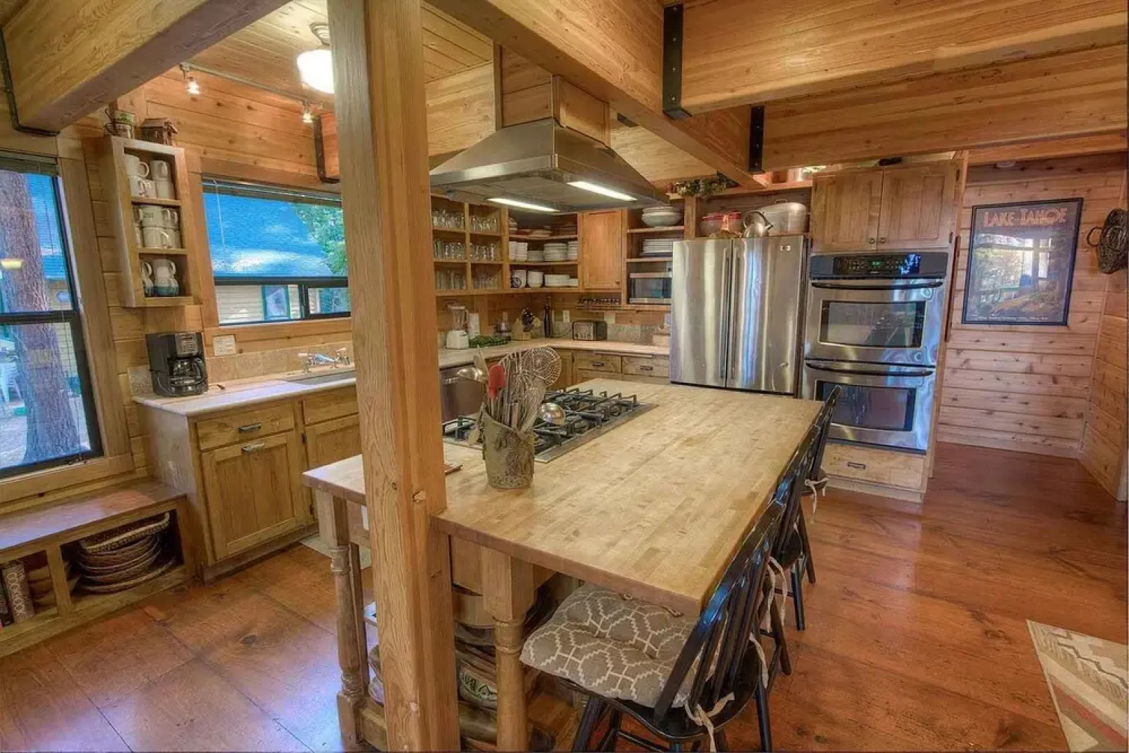 Smokey Joes - 5 Br Cabin