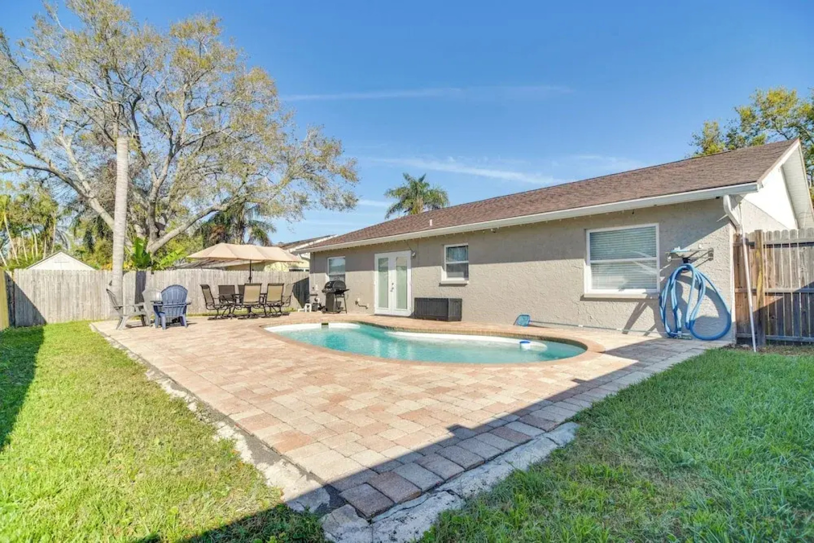 Pet-friendly Home w/ Pool & BBQ in Largo