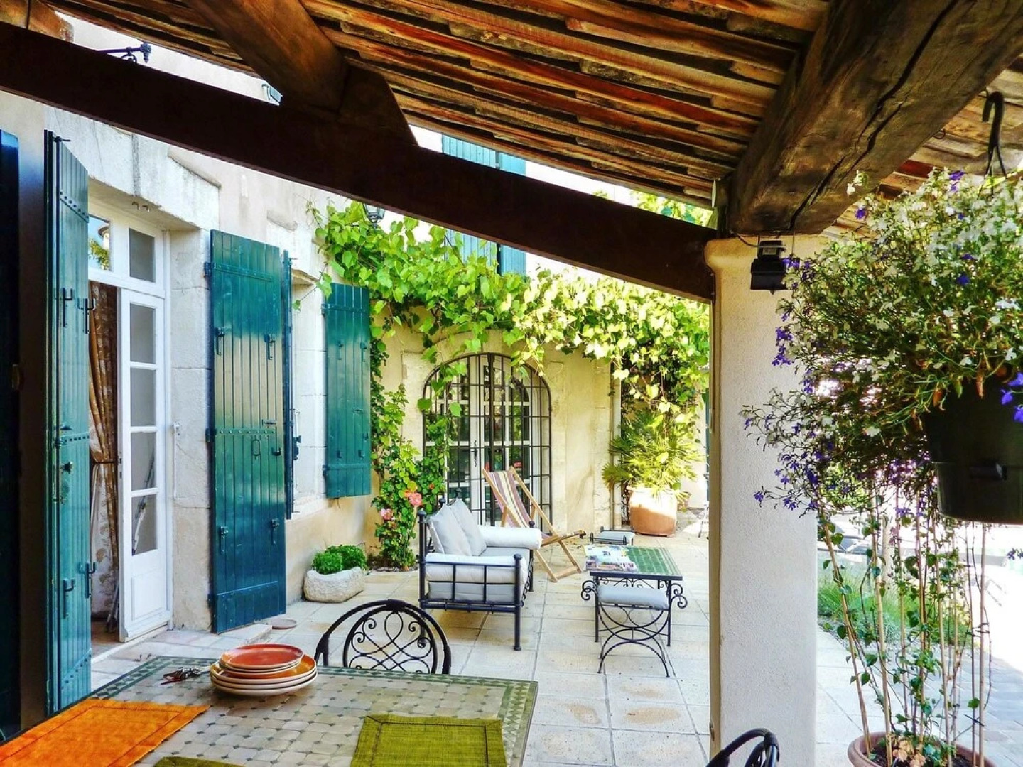 Holiday home Avenue Montmajour