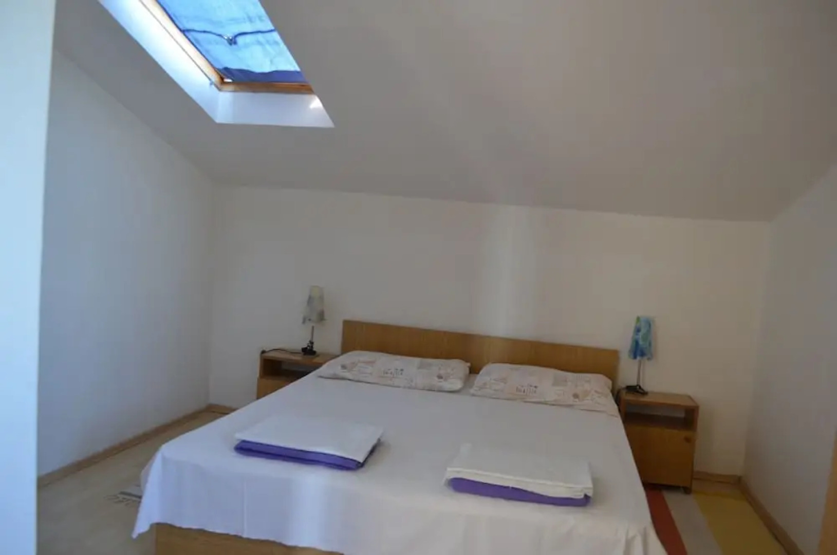 Jozo - 150 m From Pebble Beach - A4