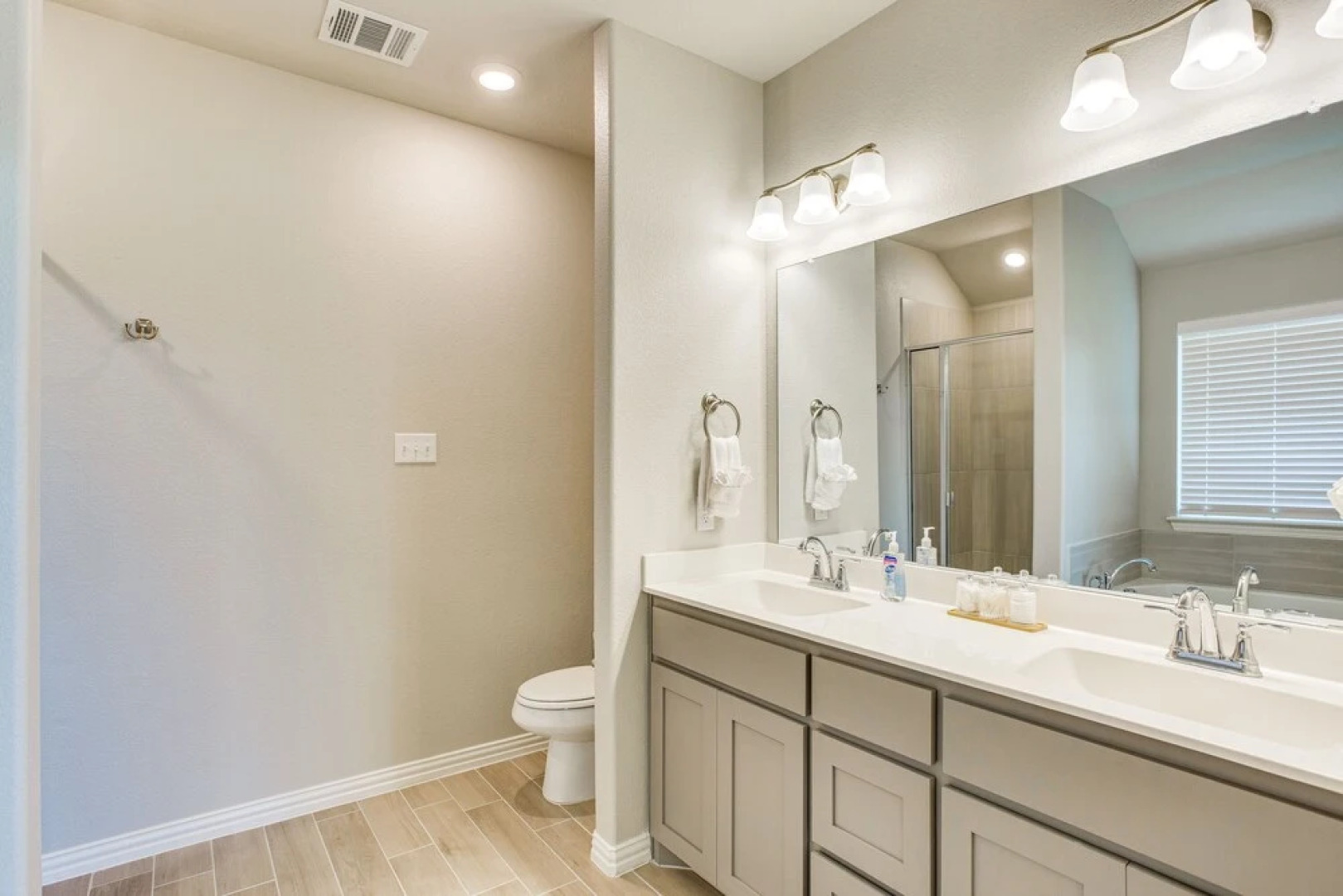 Spacious Forney Home Rental w/ Game Room!