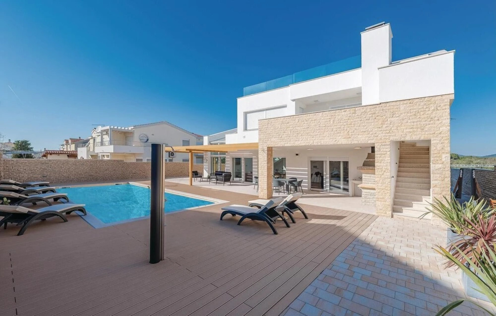 Stunning Home in Pirovac With Wifi, Outdoor Swimming Pool and 5 Bedrooms