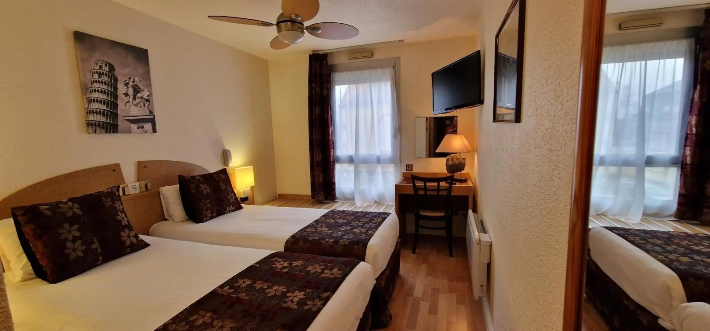 Kyriad Direct Arpajon