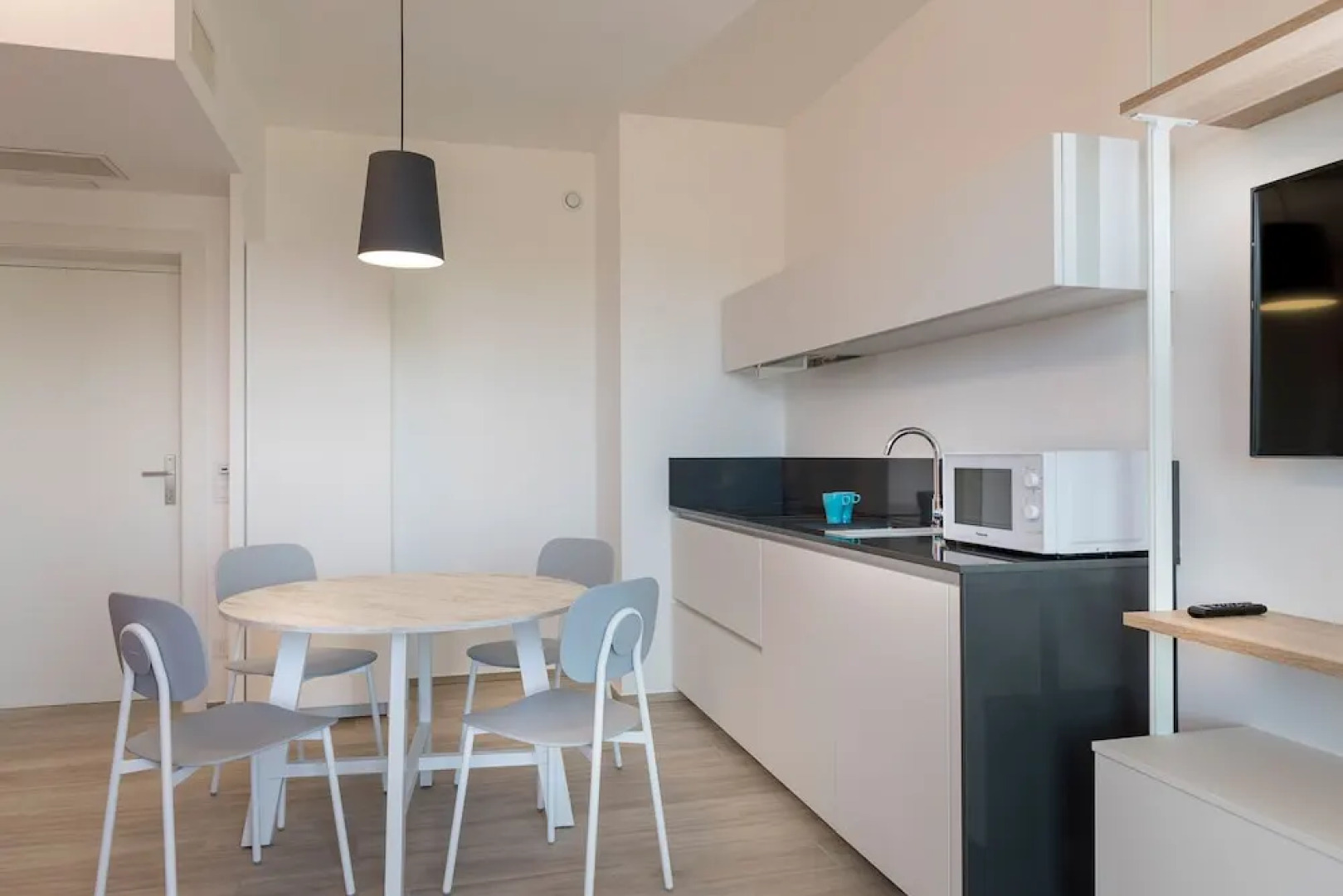 Youmami Lifestyle Suite Hotel