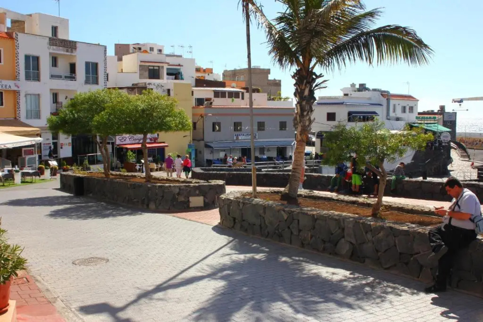 Los Abrigos Sea-Port View