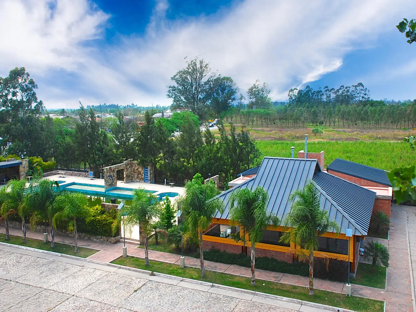 Hotel Alto del Camino