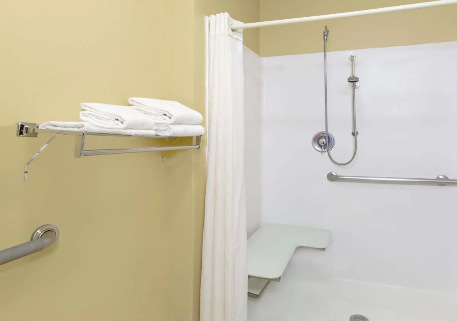 Super 8 By Wyndham Crete