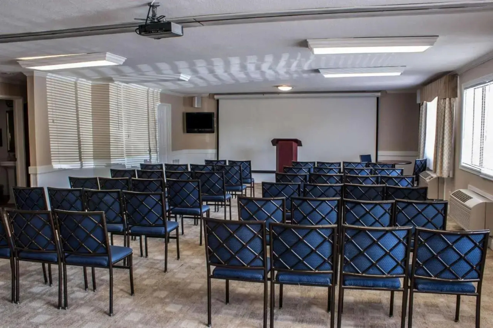 Baymont Inn And Suites Fife/ta