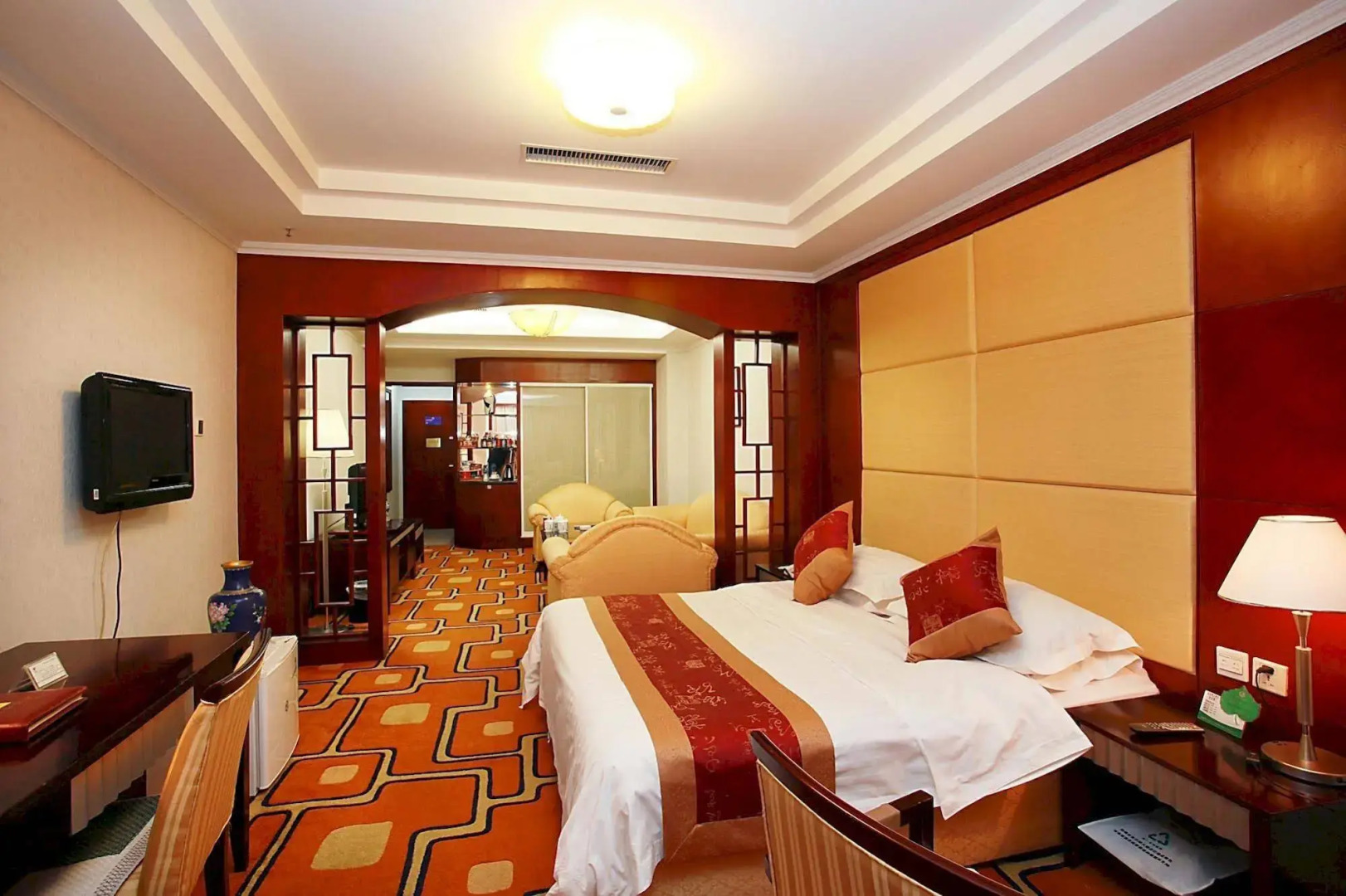 Yantai Golden Beach Hotel