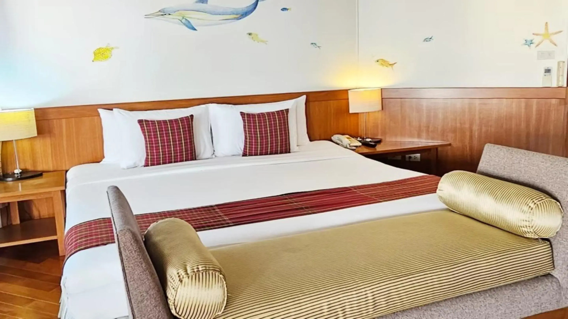 Birds and Bees Resort