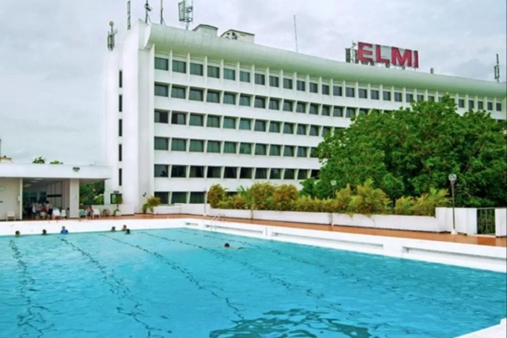 Elmi Hotel