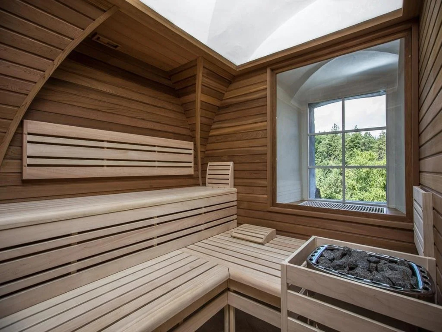 EA Zamecky Hotel Hruba Skala